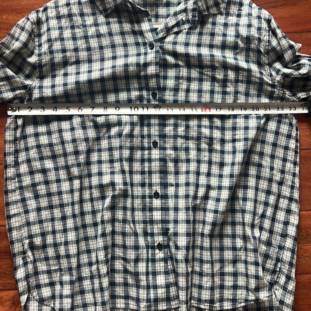 Treasure & Bond Plaid Button Down Blouse Size Medium - Picture 6 of 7